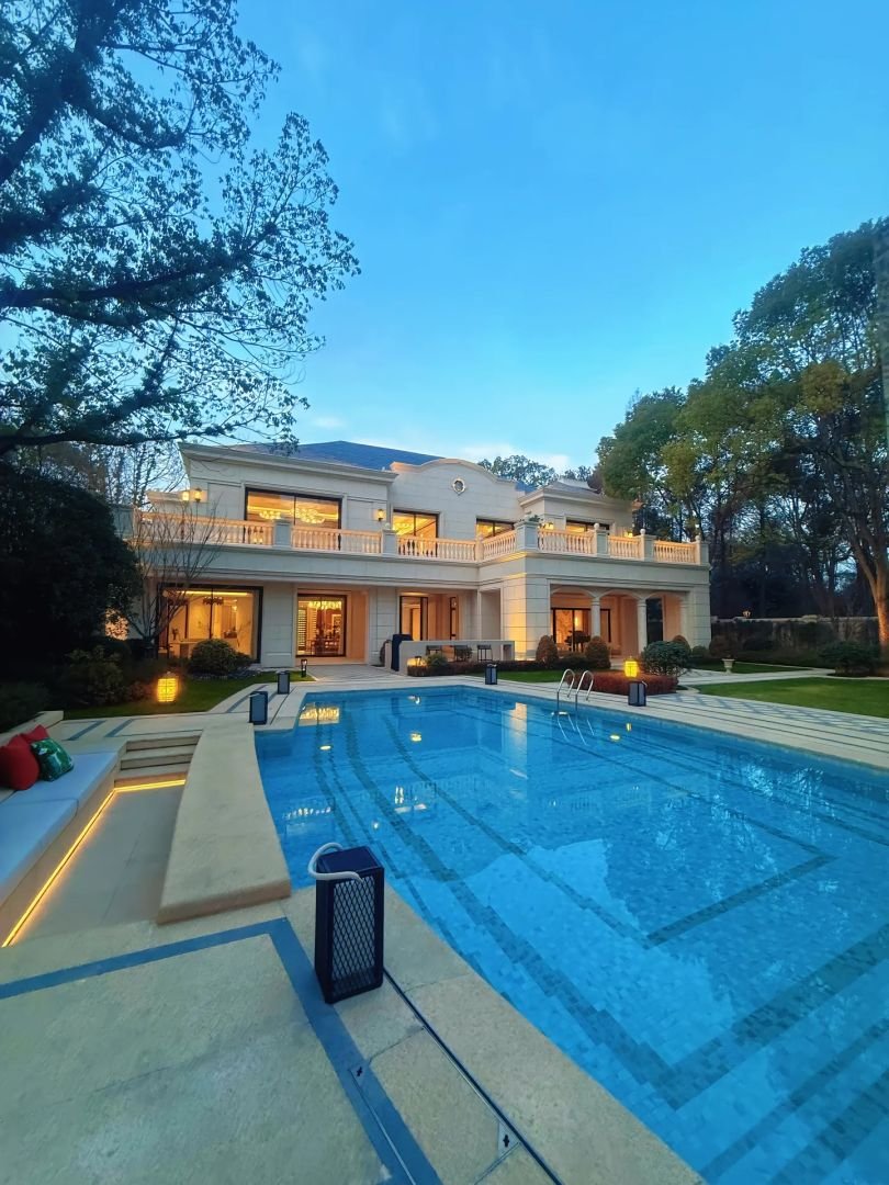 Thi Công Nội Thất Trọn Gói Tại Nghệ An: Báo Giá Tại Xưởng Mới Nhất 2026 4 Hình ảnh ngoại thát biệt thự sau khi thi công