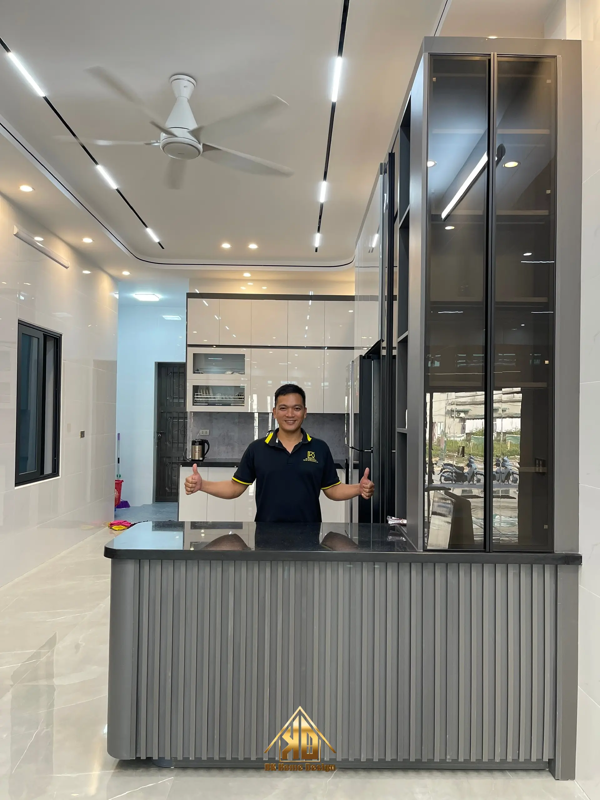 Thiết Kế Phòng Bếp Nhà Phố Hiện Đại Đô Lương: Tối Ưu Không Gian Sống 20 Dự án thi công tủ bếp nhà phố thực tế bởi Nội Thất Đạt Kỳ