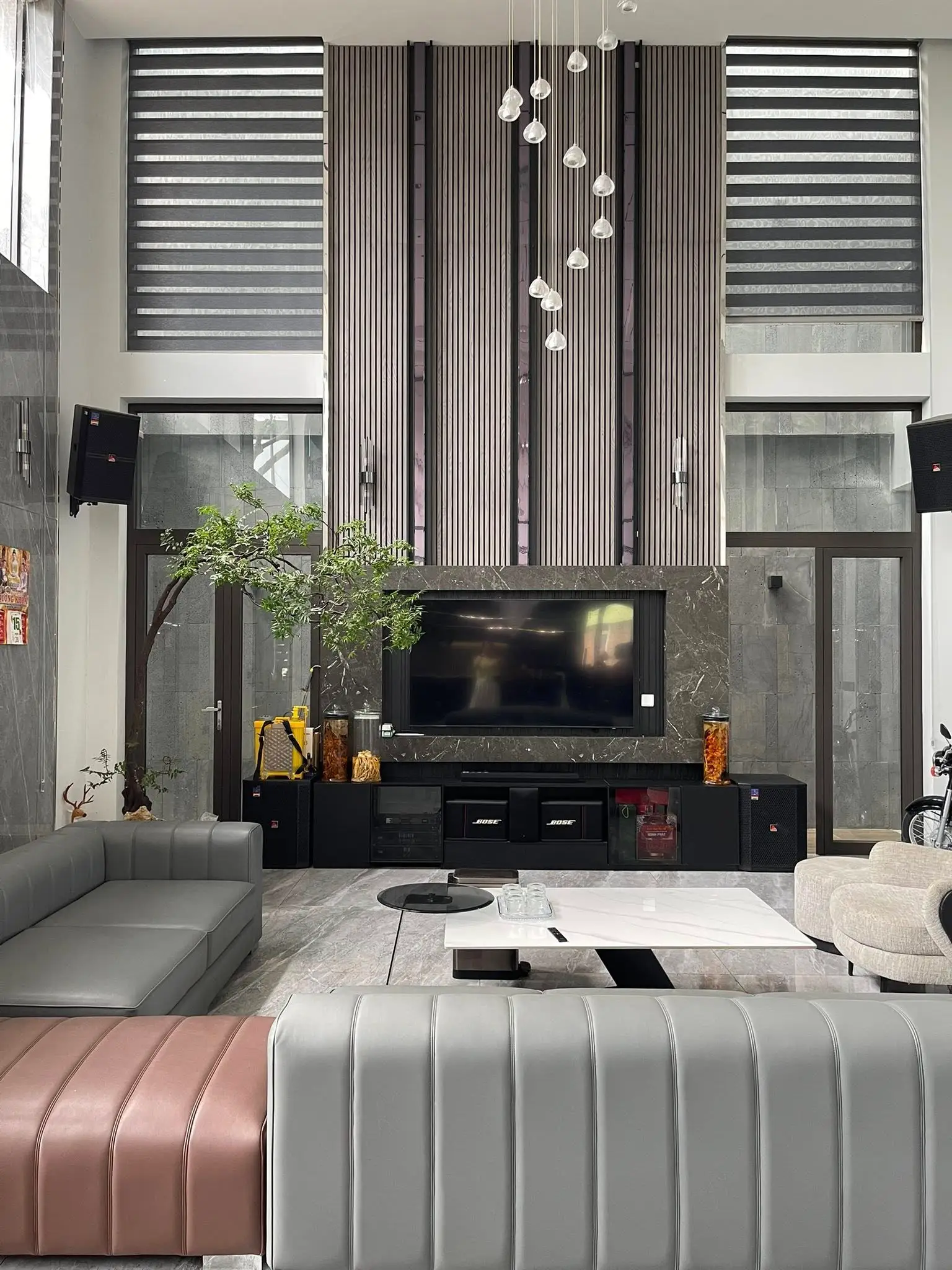 7 Kinh Nghiệm Thiết Kế Thi Công Nội Thất Nhà Phố Hiện Đại Tại Đô Lương Tiết Kiệm Chi Phí 1 Kinh nghiệm thiết kế thi công nội thất nhà phố hiện đại tại Đô Lương
